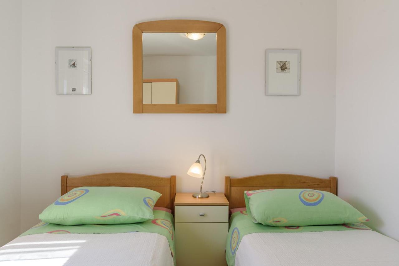Apartment Marijana Traù Esterno foto